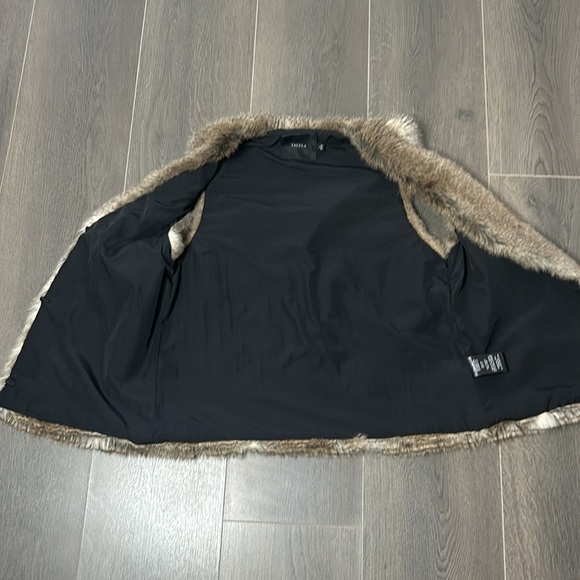 Talula Aritzia Park Slope Faux Fur Vest Women size S - Picture 7 of 13
